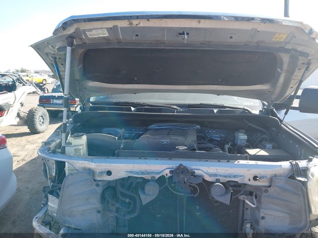 5TFDW5F1XHX585265 Toyota Tundra Sr5 5.7l V8