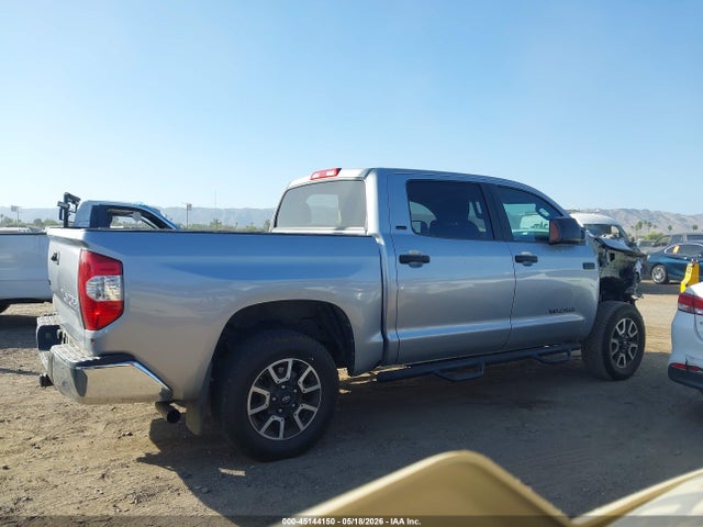5TFDW5F1XHX585265 Toyota Tundra Sr5 5.7l V8