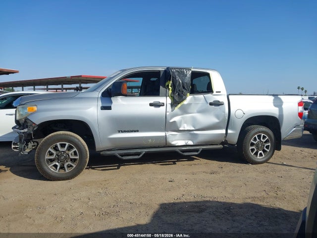 5TFDW5F1XHX585265 Toyota Tundra Sr5 5.7l V8
