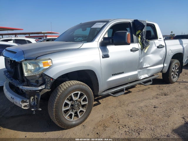5TFDW5F1XHX585265 Toyota Tundra Sr5 5.7l V8