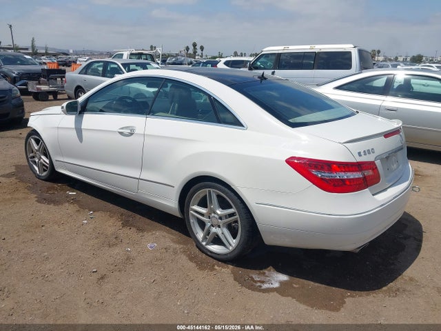 Продажа на аукционе авто 2011 Mercedes-benz E 350, vin: WDDKJ5GB0BF076334, номер лота: 45144162
