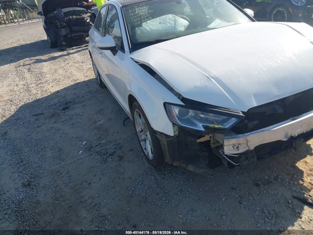 Продаж на аукціоні авто 2017 Audi A3 2.0t Premium, vin: WAUAUGFF7H1042181, номер лоту: 45144176