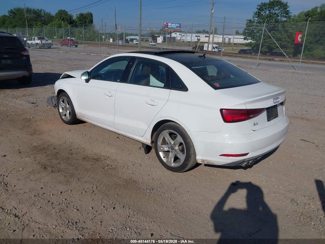 Продаж на аукціоні авто 2017 Audi A3 2.0t Premium, vin: WAUAUGFF7H1042181, номер лоту: 45144176