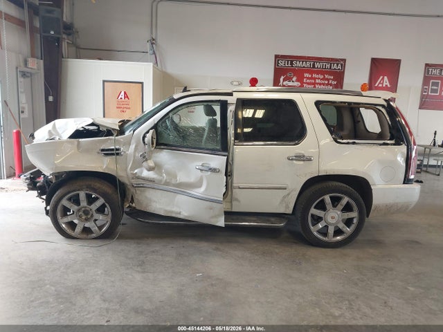 Продаж на аукціоні авто 2014 Cadillac Escalade Luxury, vin: 1GYS3BEF8ER224588, номер лоту: 45144206