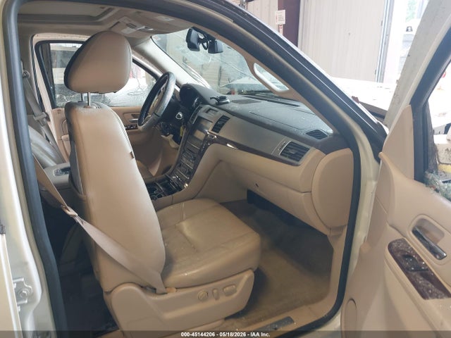 Продаж на аукціоні авто 2014 Cadillac Escalade Luxury, vin: 1GYS3BEF8ER224588, номер лоту: 45144206