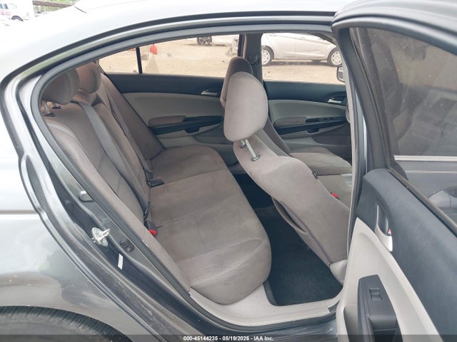 45144235 :رقم المزاد ، 1HGCP2F33BA121710 vin ، 2011 Honda Accord 2.4 Lx مزاد بيع