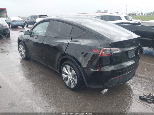 Продажа на аукционе авто 2023 Tesla Model Y Awd/long Range Dual Motor All-wheel Drive, vin: 7SAYGDEEXPA169903, номер лота: 45144255