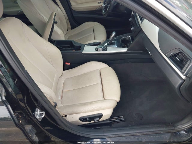 Продажа на аукционе авто 2015 Bmw 320i, vin: WBA3B1G58FNT02465, номер лота: 45144277
