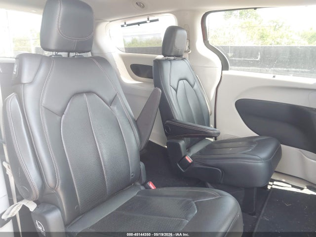 Продаж на аукціоні авто 2017 Chrysler Pacifica Touring-l Plus, vin: 2C4RC1EG1HR684021, номер лоту: 45144350