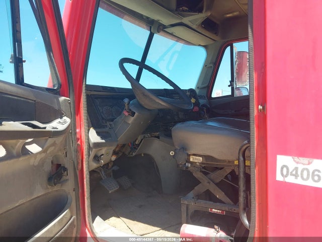 45144387 :رقم المزاد ، 1FVHA6CV65LU59764 vin ، 2005 Freightliner Conventional Columbia مزاد بيع