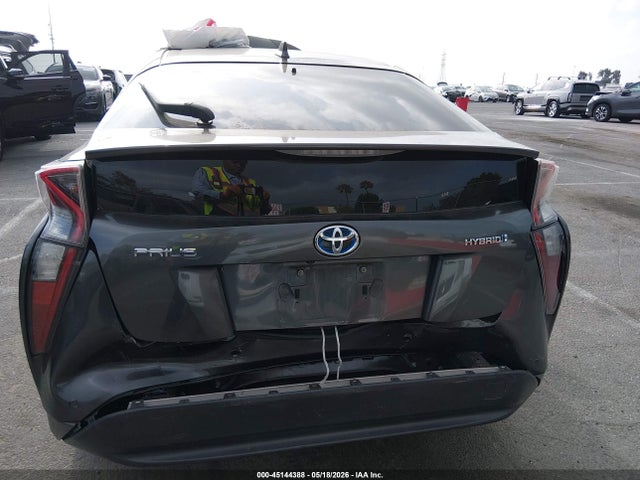 Toyota Prius Two 2018 JTDKBRFU0J3595420 Image 6