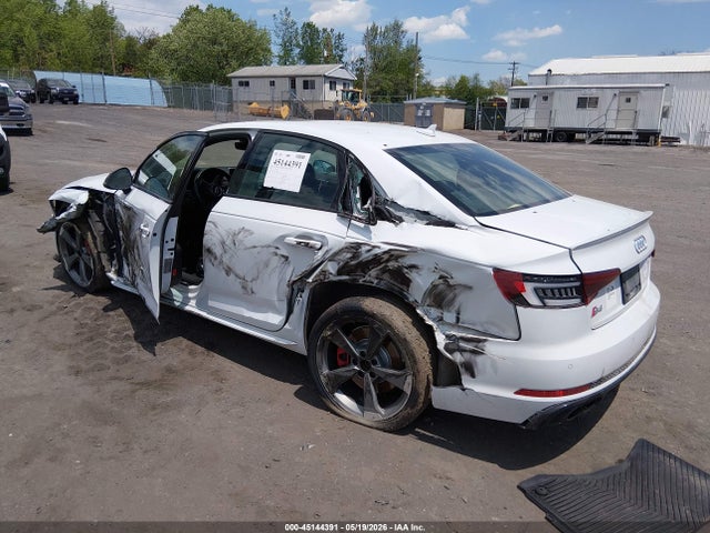 Продаж на аукціоні авто 2018 Audi S4 3.0t Premium Plus, vin: WAUB4AF43JA214339, номер лоту: 45144391