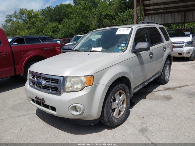 45144427 :رقم المزاد ، 1FMCU03G19KC11280 vin ، 2009 Ford Escape Xlt مزاد بيع