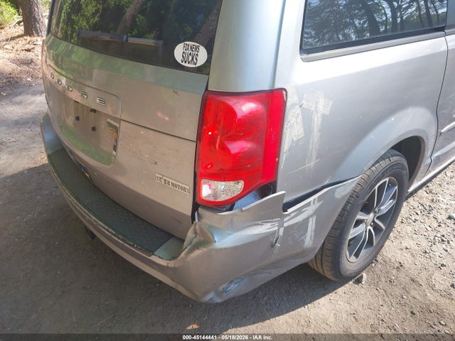 45144441 :رقم المزاد ، 2C4RDGBG8HR678883 vin ، 2017 Dodge Grand Caravan Se Plus مزاد بيع