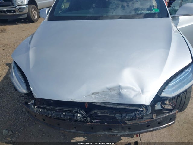 45144491 :رقم المزاد ، 5YJXCBE28GF009147 vin ، 2016 Tesla Model X 60d/70d/75d/90d/p100d مزاد بيع