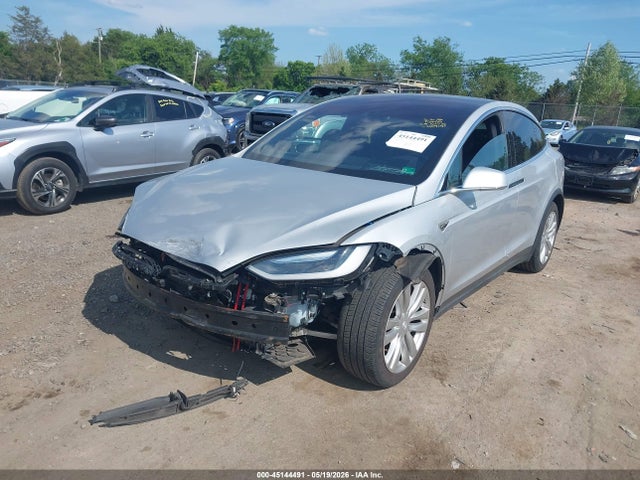 45144491 :رقم المزاد ، 5YJXCBE28GF009147 vin ، 2016 Tesla Model X 60d/70d/75d/90d/p100d مزاد بيع