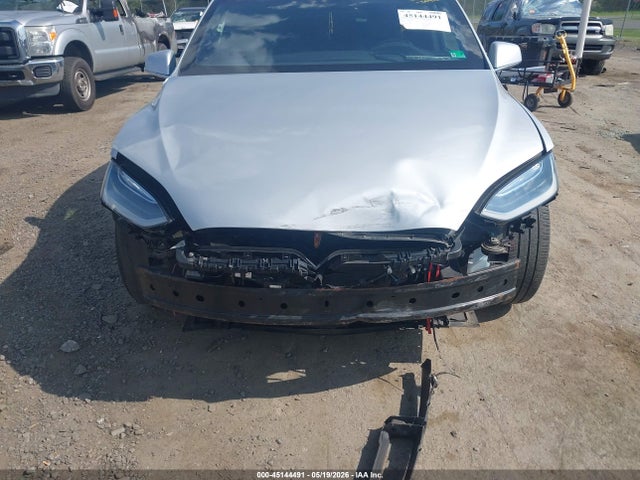 45144491 :رقم المزاد ، 5YJXCBE28GF009147 vin ، 2016 Tesla Model X 60d/70d/75d/90d/p100d مزاد بيع