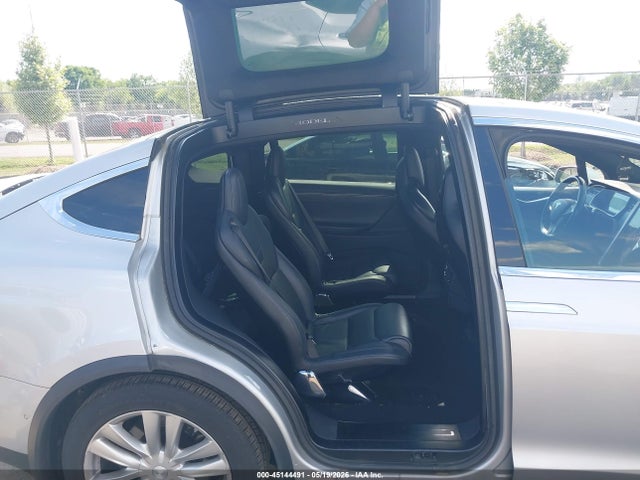45144491 :رقم المزاد ، 5YJXCBE28GF009147 vin ، 2016 Tesla Model X 60d/70d/75d/90d/p100d مزاد بيع