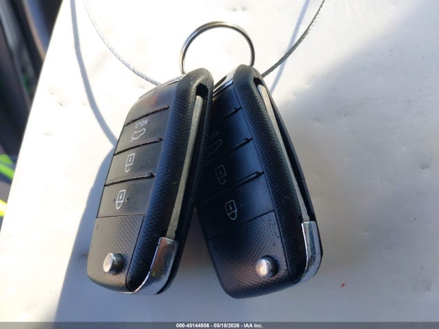 Продажа на аукционе авто 2018 Kia Optima Lx, vin: 5XXGT4L32JG191343, номер лота: 45144506