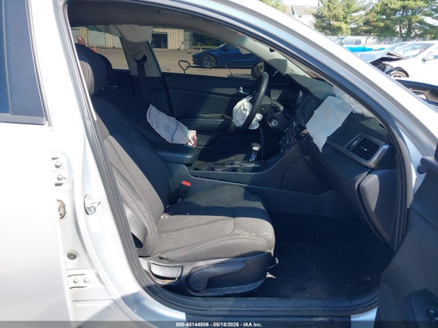 Продажа на аукционе авто 2018 Kia Optima Lx, vin: 5XXGT4L32JG191343, номер лота: 45144506