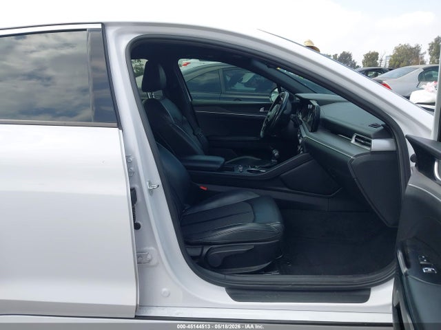 5XXG64J23NG095468 KIA K5 Gt-line