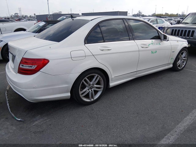 Продаж на аукціоні авто 2012 Mercedes-benz C 250 Luxury/sport, vin: WDDGF4HBXCA604055, номер лоту: 45144568
