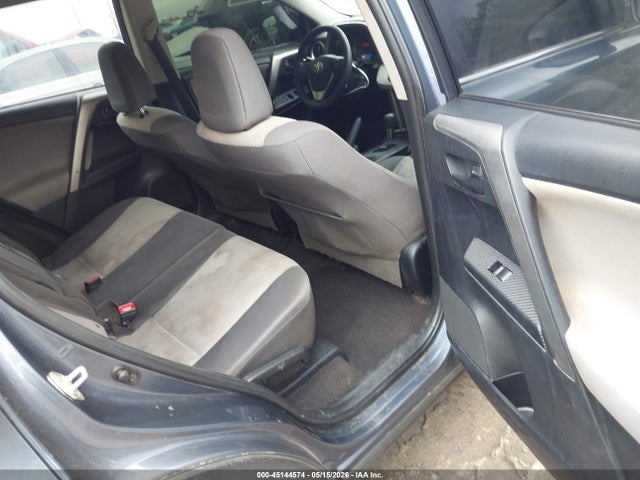 2014 Toyota Rav4 Le მანქანა იყიდება აუქციონზე, vin: JTMBFREV2ED095130, აუქციონის ნომერი: 45144574