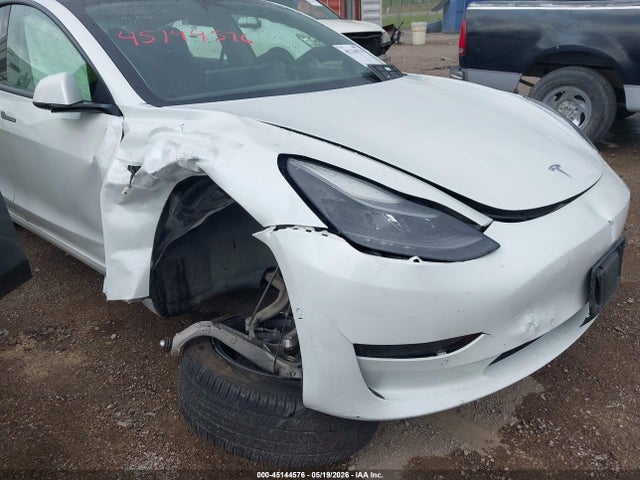 2021 Tesla Model 3 Standard Range Plus Rear-wheel Drive მანქანა იყიდება აუქციონზე, vin: 5YJ3E1EA9MF871895, აუქციონის ნომერი: 45144576
