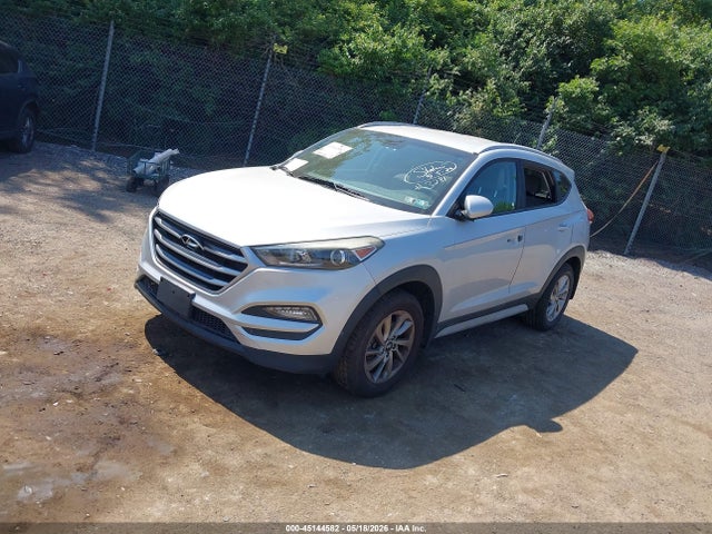 Hyundai TUCSON SE 2017 KM8J3CA40HU583281 Image 2