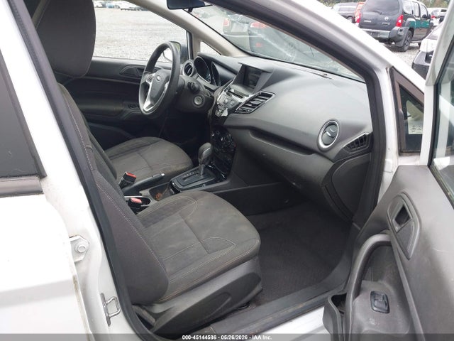 Ford FIESTA SE 2019 3FADP4EJ4KM125191 Image 18