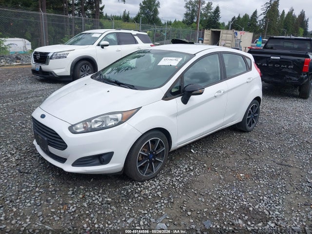 Ford FIESTA SE 2019 3FADP4EJ4KM125191 Image 2