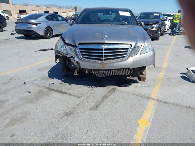 45144619 :رقم المزاد ، WDDHF5GB6AA250298 vin ، 2010 Mercedes-benz E 350 مزاد بيع