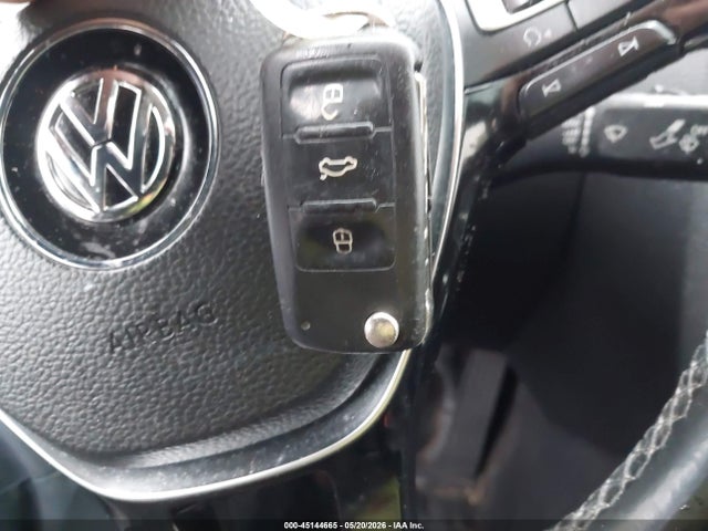 2017 Volkswagen Jetta 1.4t Se მანქანა იყიდება აუქციონზე, vin: 3VWDB7AJ6HM242261, აუქციონის ნომერი: 45144665