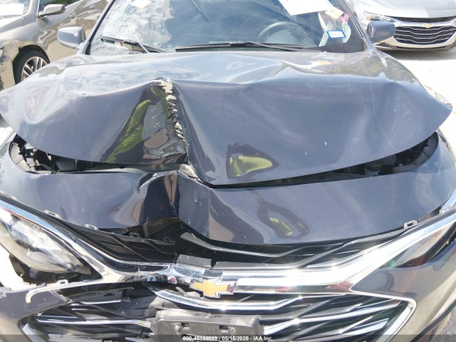 1G1ZD5ST1SF139563 Chevrolet Malibu Fwd 1lt
