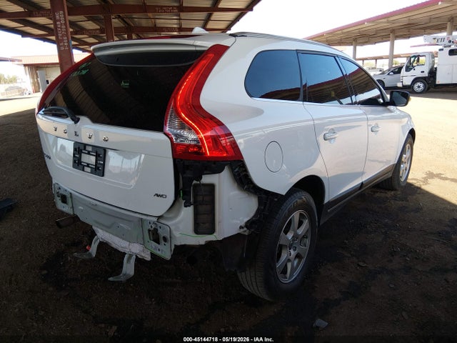 2011 Volvo Xc60 3.2 მანქანა იყიდება აუქციონზე, vin: YV4940DZ3B2195844, აუქციონის ნომერი: 45144718