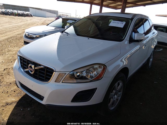 2011 Volvo Xc60 3.2 მანქანა იყიდება აუქციონზე, vin: YV4940DZ3B2195844, აუქციონის ნომერი: 45144718