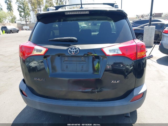 2T3WFREV3FW157883 Toyota Rav4 Xle