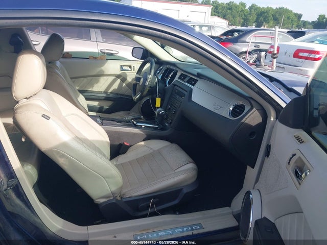 Продажа на аукционе авто 2010 Ford Mustang V6/v6 Premium, vin: 1ZVBP8AN2A5119330, номер лота: 45144743