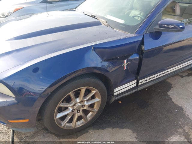 Продажа на аукционе авто 2010 Ford Mustang V6/v6 Premium, vin: 1ZVBP8AN2A5119330, номер лота: 45144743