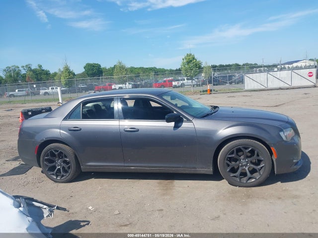 Aukcja sprzedaży 2019 Chrysler 300 Touring, vin: 2C3CCAAG8KH693652, numer aukcji: 45144751