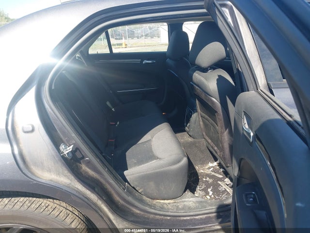 Aukcja sprzedaży 2019 Chrysler 300 Touring, vin: 2C3CCAAG8KH693652, numer aukcji: 45144751