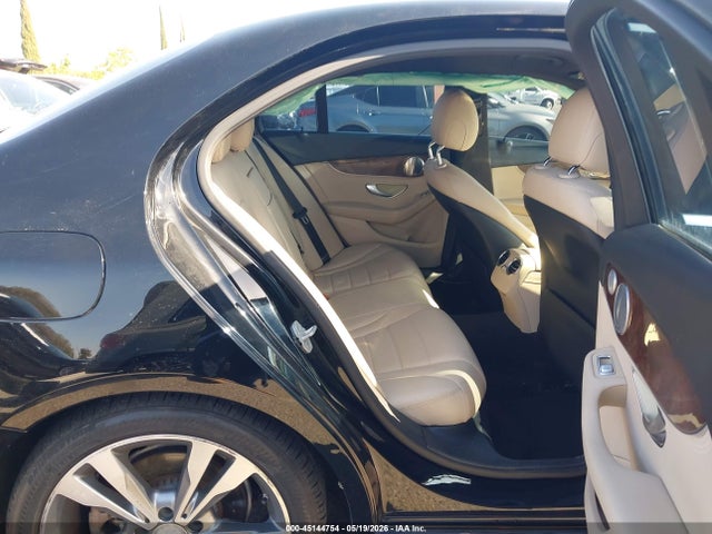 55SWF4KB7FU004408 Mercedes-Benz C 300 4matic