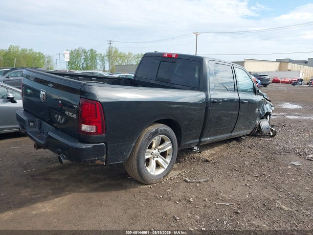 45144801 :رقم المزاد ، 1C6RR7UT0HS745266 vin ، 2017 Ram 1500 Sport مزاد بيع