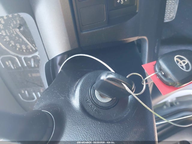 45144820 :رقم المزاد ، 5TFEY5F12MX292288 vin ، 2021 Toyota Tundra Sr5 مزاد بيع