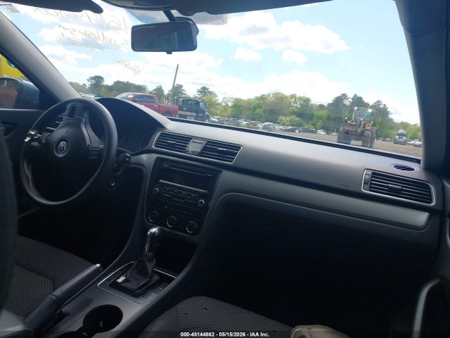 Aukcja sprzedaży 2013 Volkswagen Passat 2.5l S, vin: 1VWAP7A38DC071692, numer aukcji: 45144862