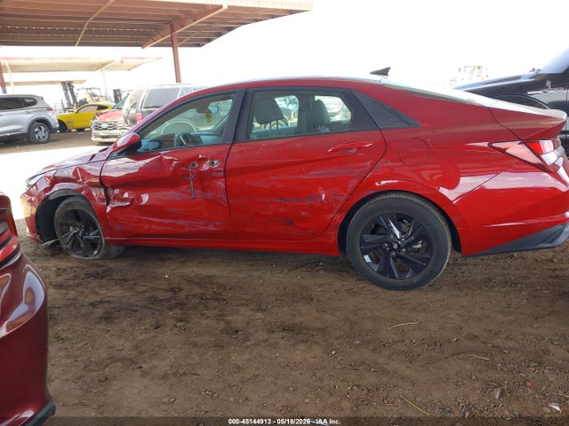 KMHLM4AG3PU371205 Hyundai ELANTRA SEL