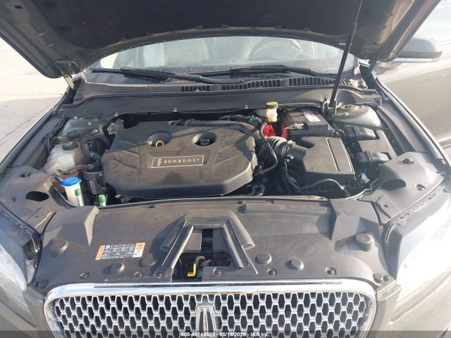 3LN6L5F92HR600319 Lincoln Mkz Reserve