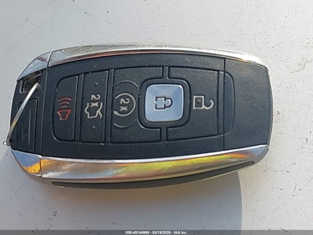 3LN6L5F92HR600319 Lincoln Mkz Reserve