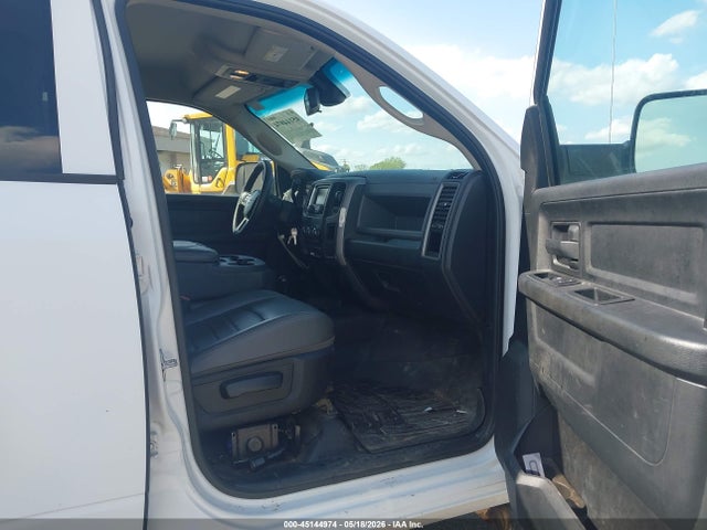 45144974 :رقم المزاد ، 3C6TR5CT7EG173675 vin ، 2014 Ram 2500 Tradesman مزاد بيع