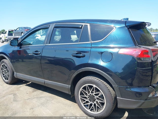 45144992 :رقم المزاد ، 2T3ZFREV0JW430803 vin ، 2018 Toyota Rav4 Le مزاد بيع